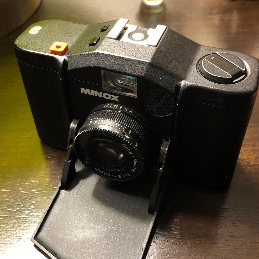 Minox 35 GL Compact 35mm Film Camera — Black
